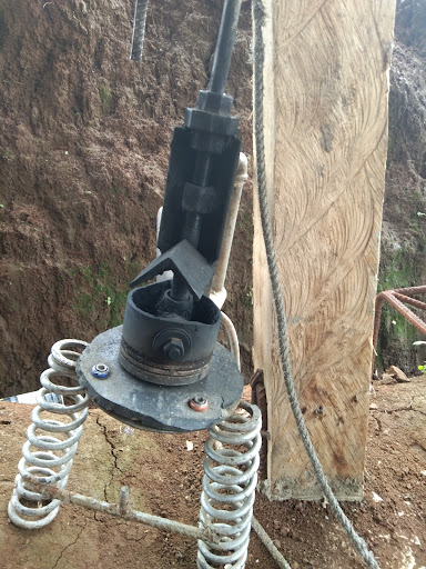 Gayo's Vulcanizing