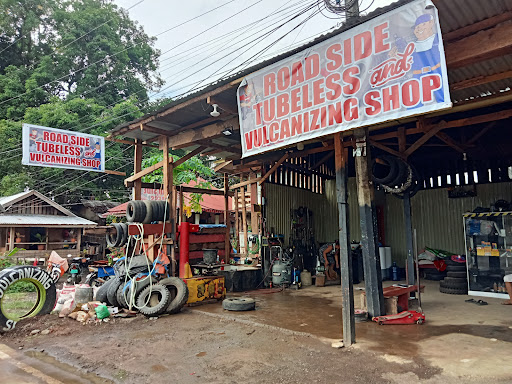 Road Side Tubeless & Vulcanizing Shop