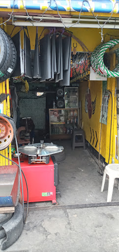 Jess vulcanizing shop